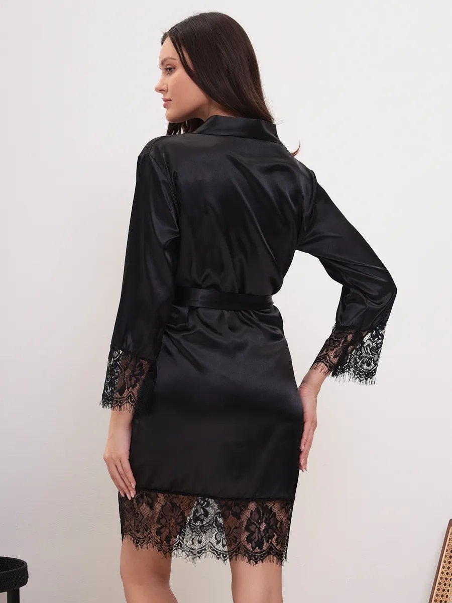 Halat din satin cu dantelă și decolteu în V, TrendyUp, Negru